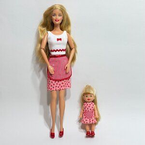 Barbie & Kelly Dolls Fun Treats 2001 Mattel Strawberry Print